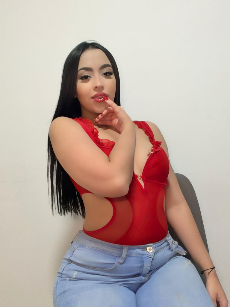 Chica busca chico en Alicante: 