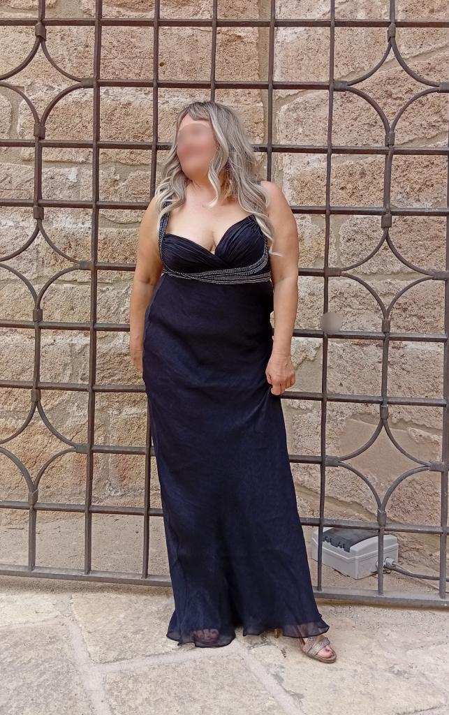 Chica busca chico en Almería: 