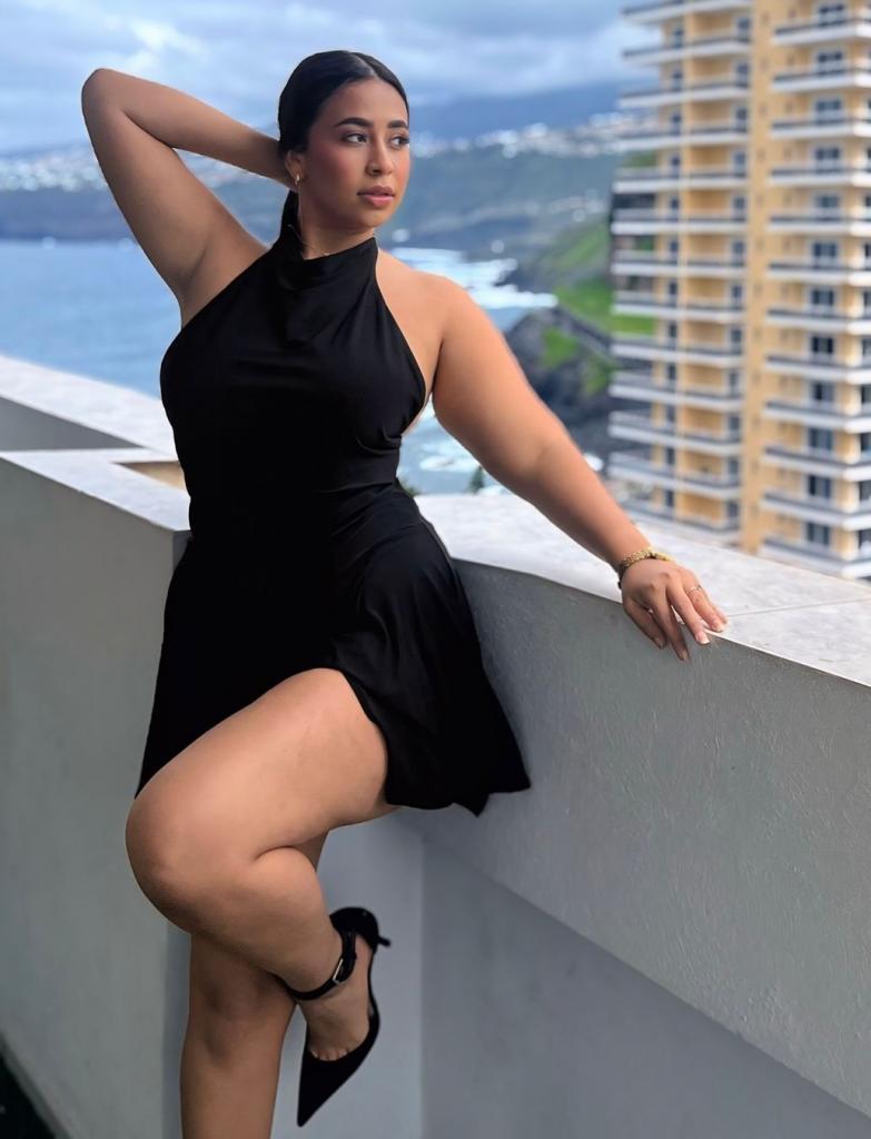 Chica busca chico en Tenerife: 