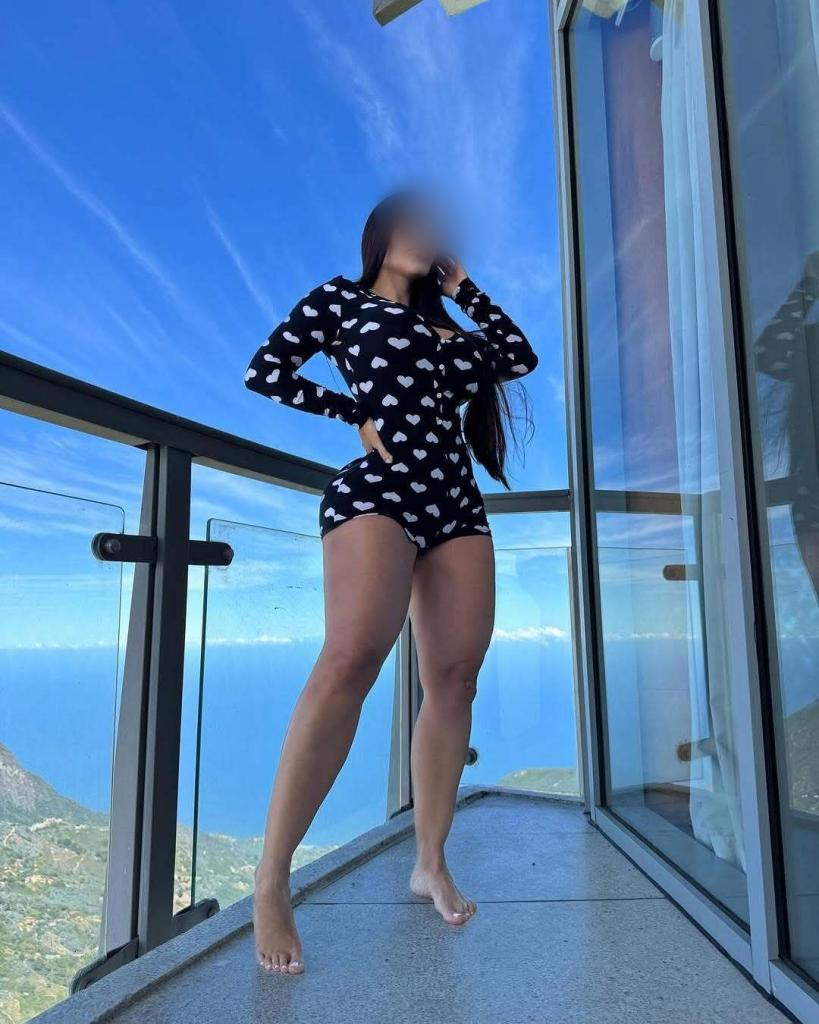 643859052: Chica busca chico en Cádiz