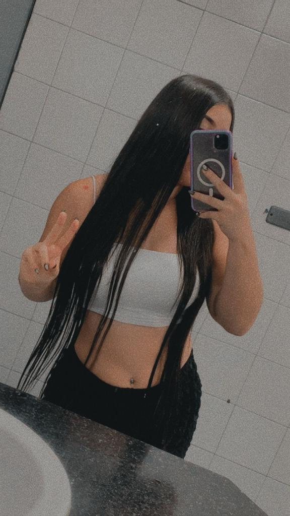 610151935: Chica busca chico en Granada