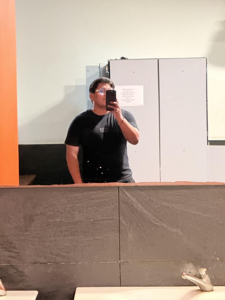 699001225: Chico busca chica en Zaragoza