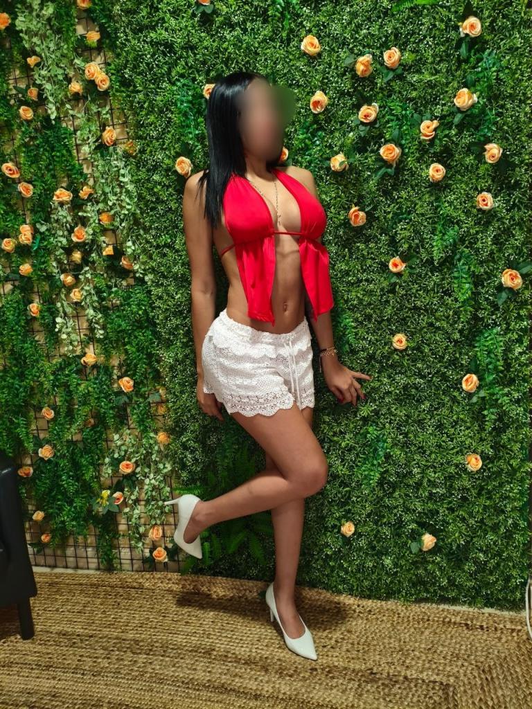 Chica busca chico en Madrid: Chica busca chico