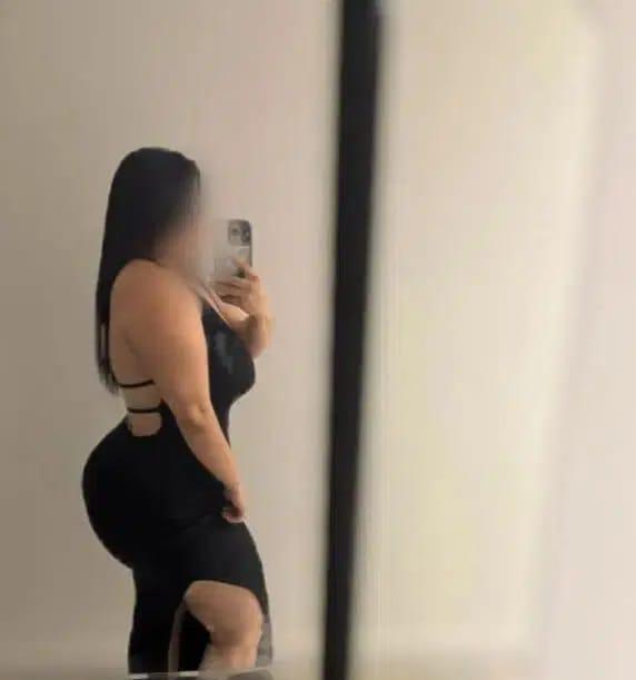 631581883: Chica busca chico en Asturias