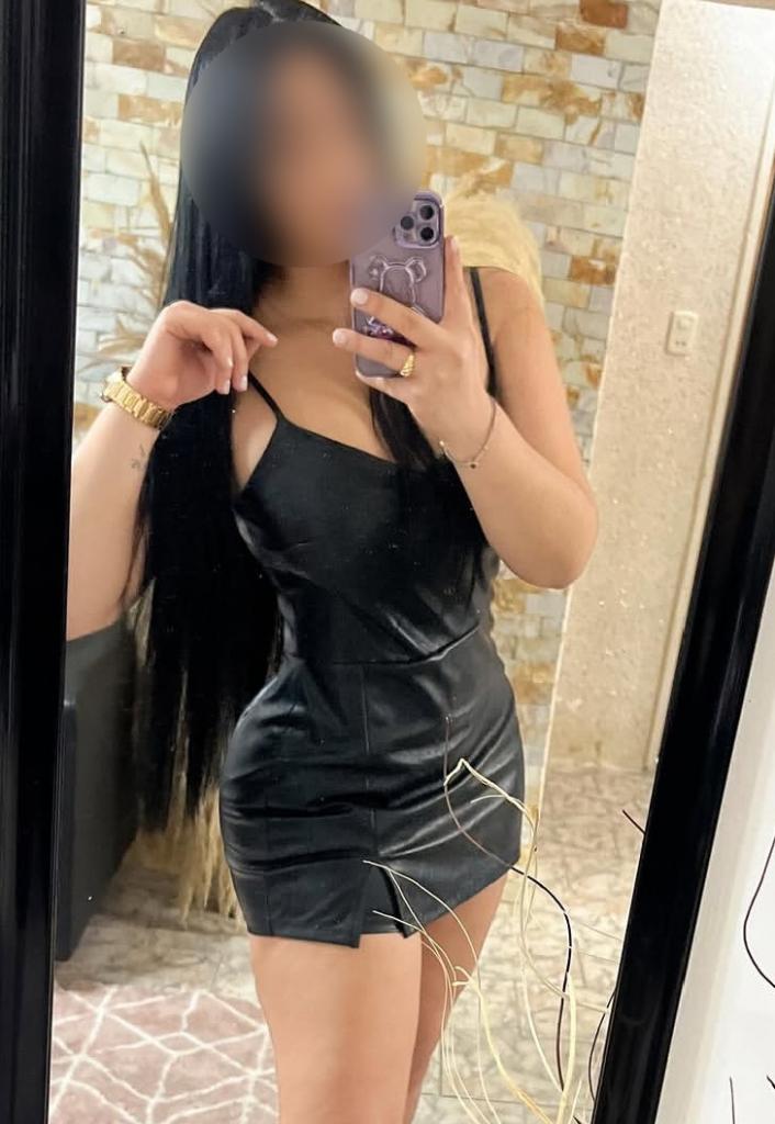 Chica busca chico en Sevilla: 