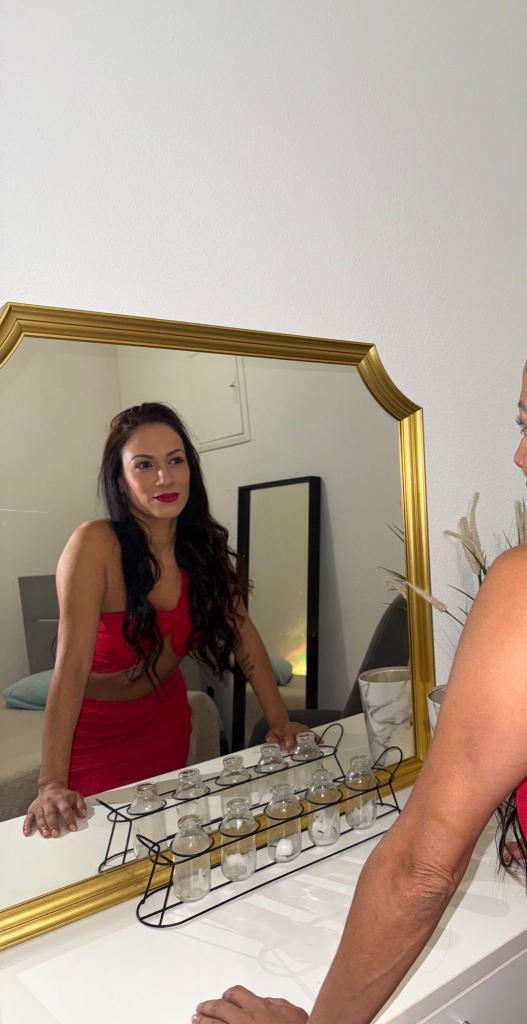 Chica busca chico en Mallorca: 