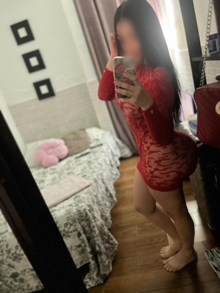 Chica busca chico en Sevilla: 