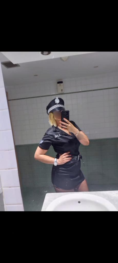 Chica busca chico en Cádiz: 