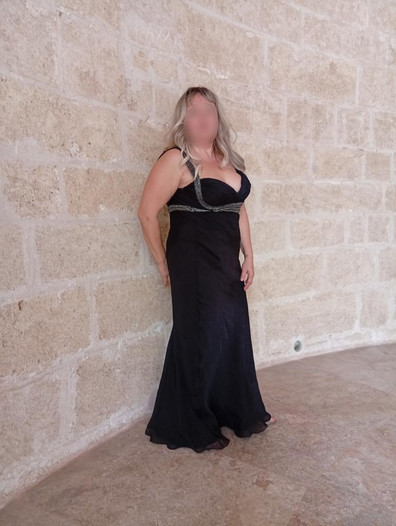 Chica busca chico en Almería: 