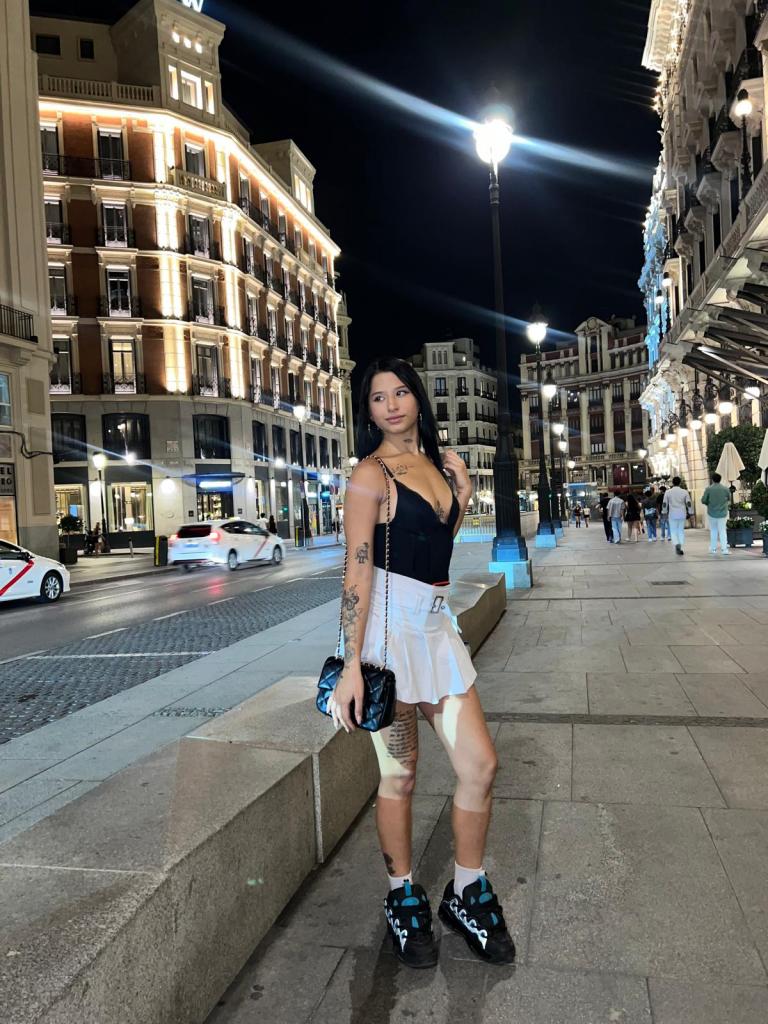 Chica busca chico en Madrid: 