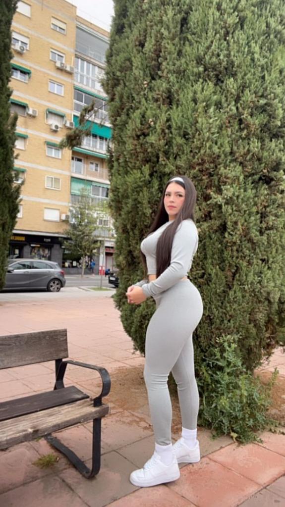 Chica busca chico en Granada: 