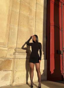 613439199: Chica busca chico en Málaga