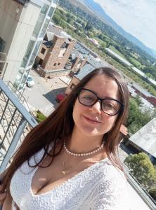 631613633: Chica busca chico en Lérida