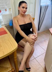 624693537: Chica busca chico en Almería