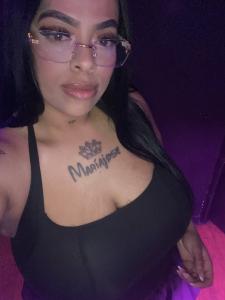 613898305: Chica busca chico en Murcia