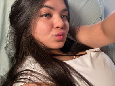 635081865: Chica busca chico en Ibiza