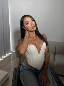 627292168: Chica busca chico en Barcelona