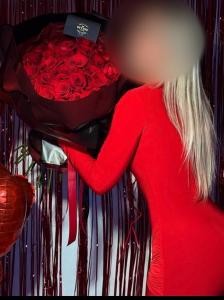 643885390: Chica busca chico en Madrid