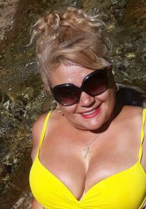 657058135: Chica busca chico en Murcia