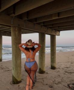 631301094: Chica busca chico en Las Palmas