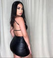 665417297: Chica busca chico en Valencia