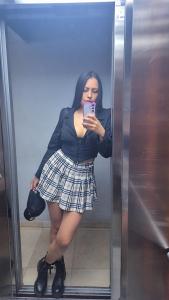 611283364: Chica busca chico en Madrid