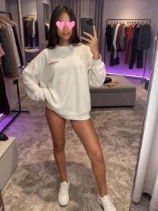 688131857: Chica busca chico en Lérida