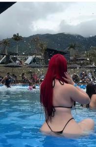 614608538: Chica busca chico en León