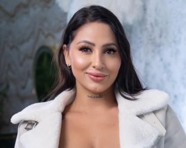 607260478: Chica busca chico en Madrid