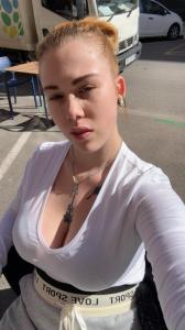 614957437: Chica busca chico en Valencia