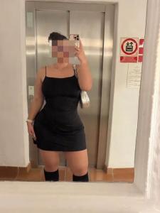 672558507: Chica busca chico en Barcelona