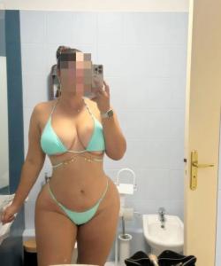 672558507: Chica busca chico en Barcelona