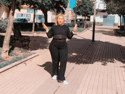691281130: Chica busca chico en Badajoz