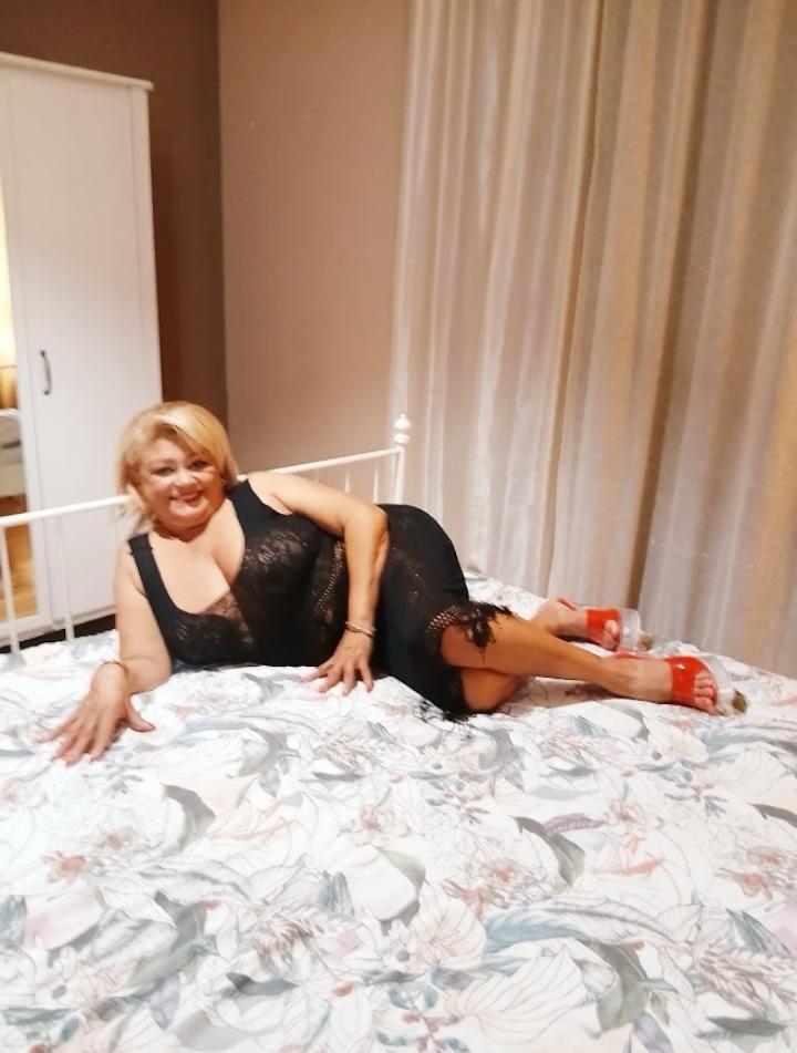 Chica busca chico en Murcia: 