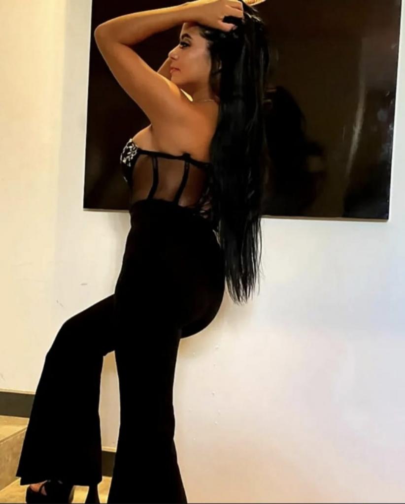 Chica busca chico en Tenerife: 