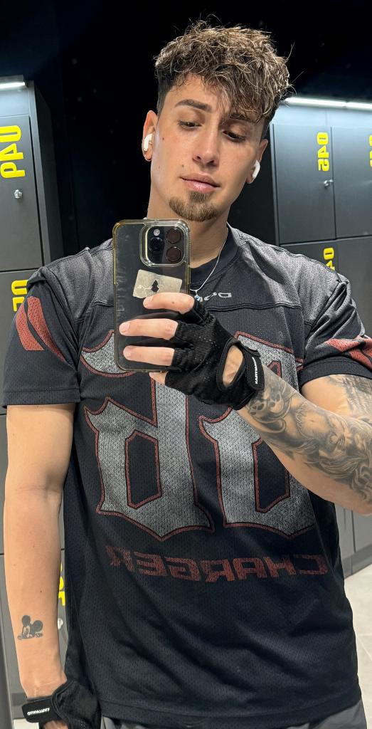 Chico busca chica en Valencia: 