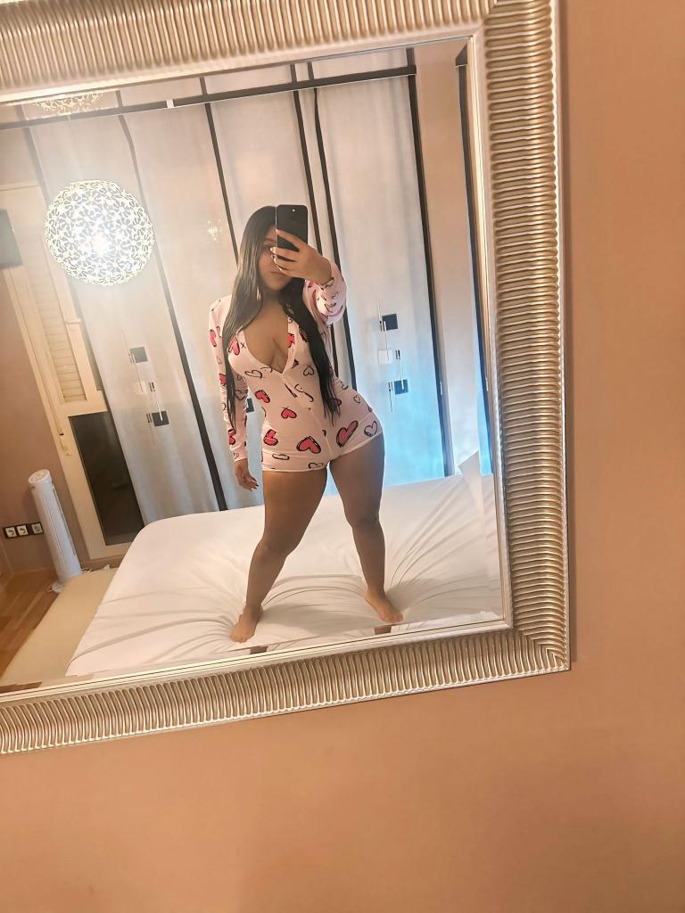 666403485: Chica busca chico en Badajoz