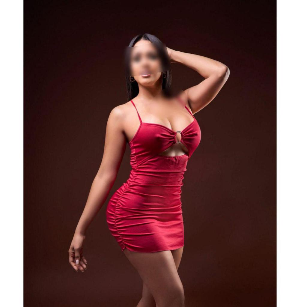 Chica busca chico en Tenerife: 