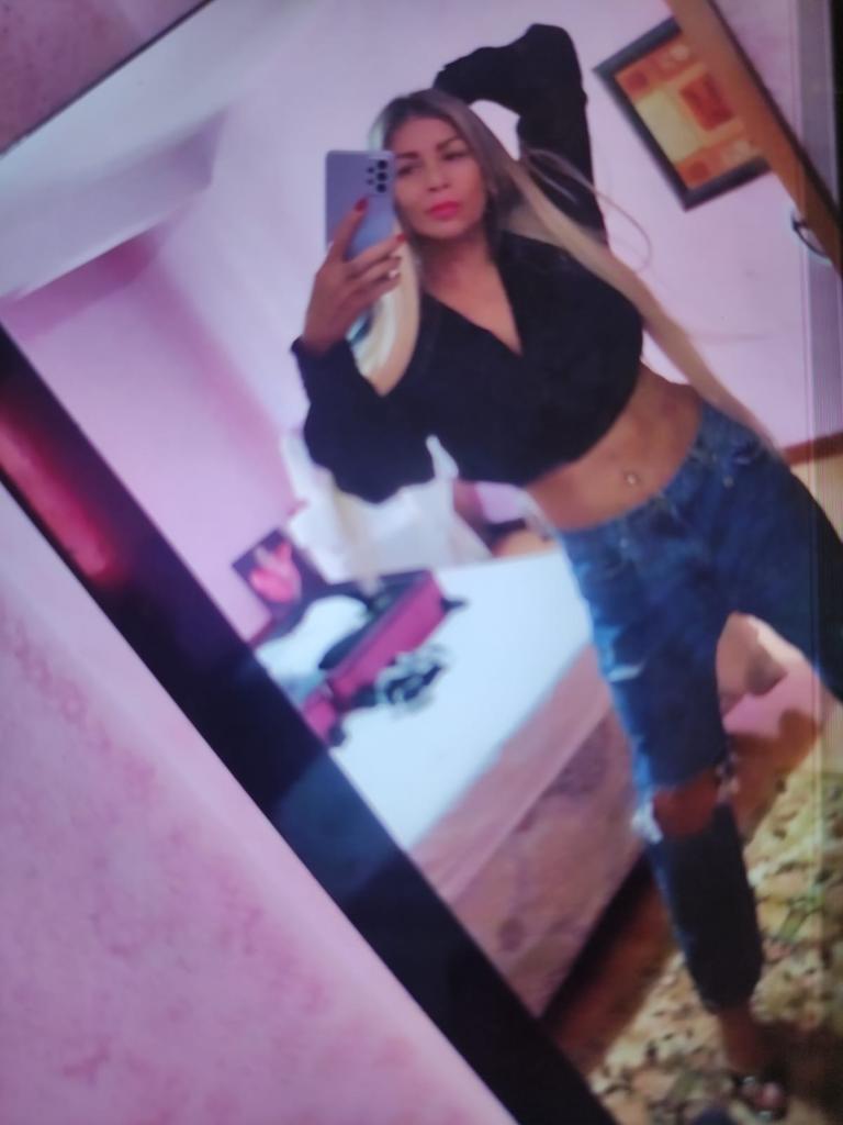 Chica busca chico en Pontevedra: 