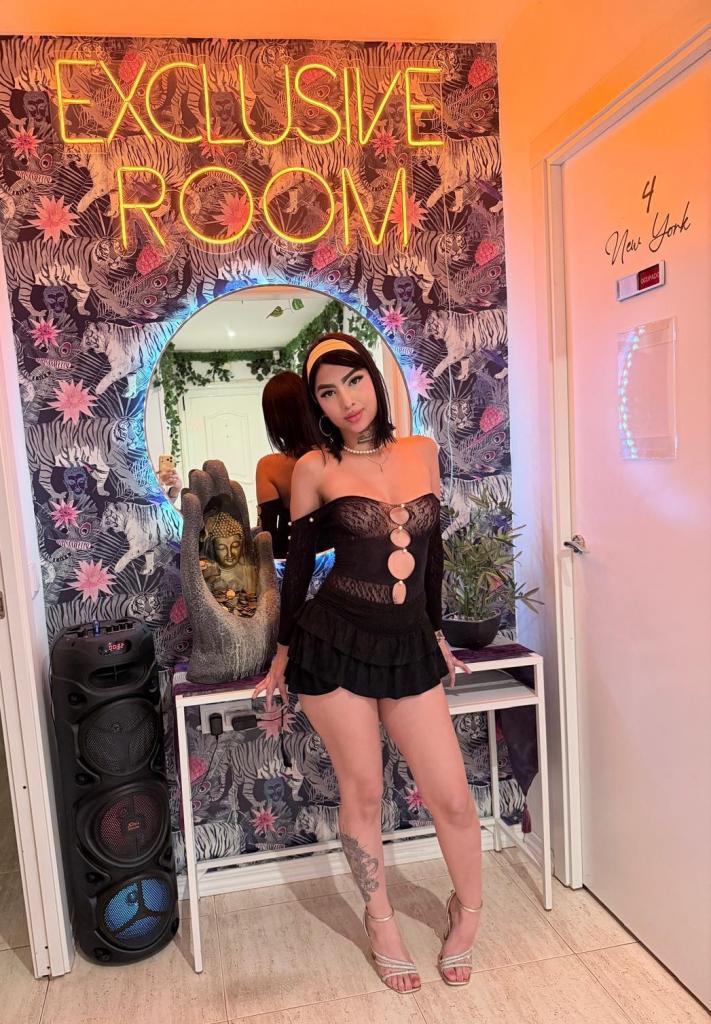 Chica busca chico en Madrid: Chica busca chico