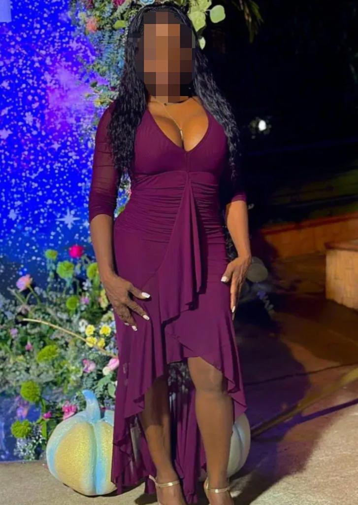 Chica busca chico en Cádiz: 