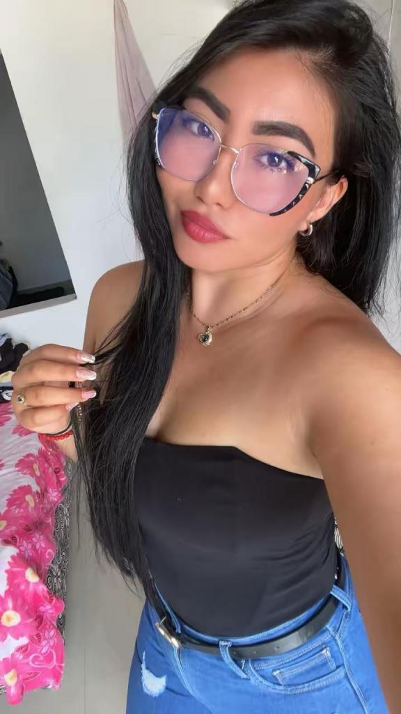 Chica busca chico en Castellón: Chica busca chico