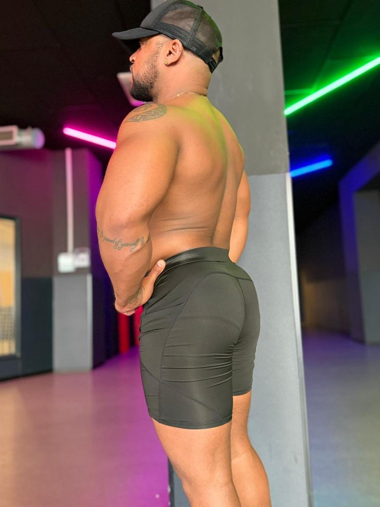 613251161: Chico busca chica en Madrid