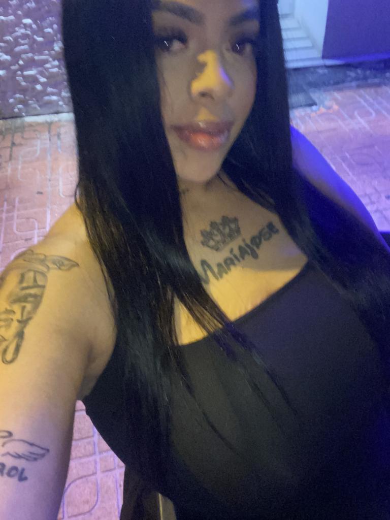 613898305: Chica busca chico en Murcia