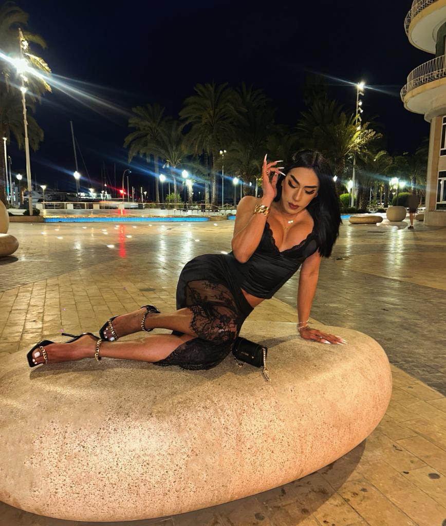 Travesti en Alicante: 