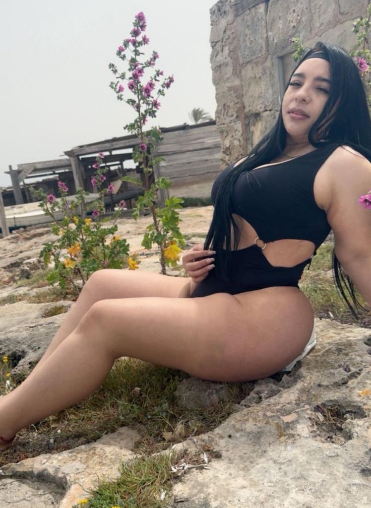 641774294: Chica busca chico en Formentera
