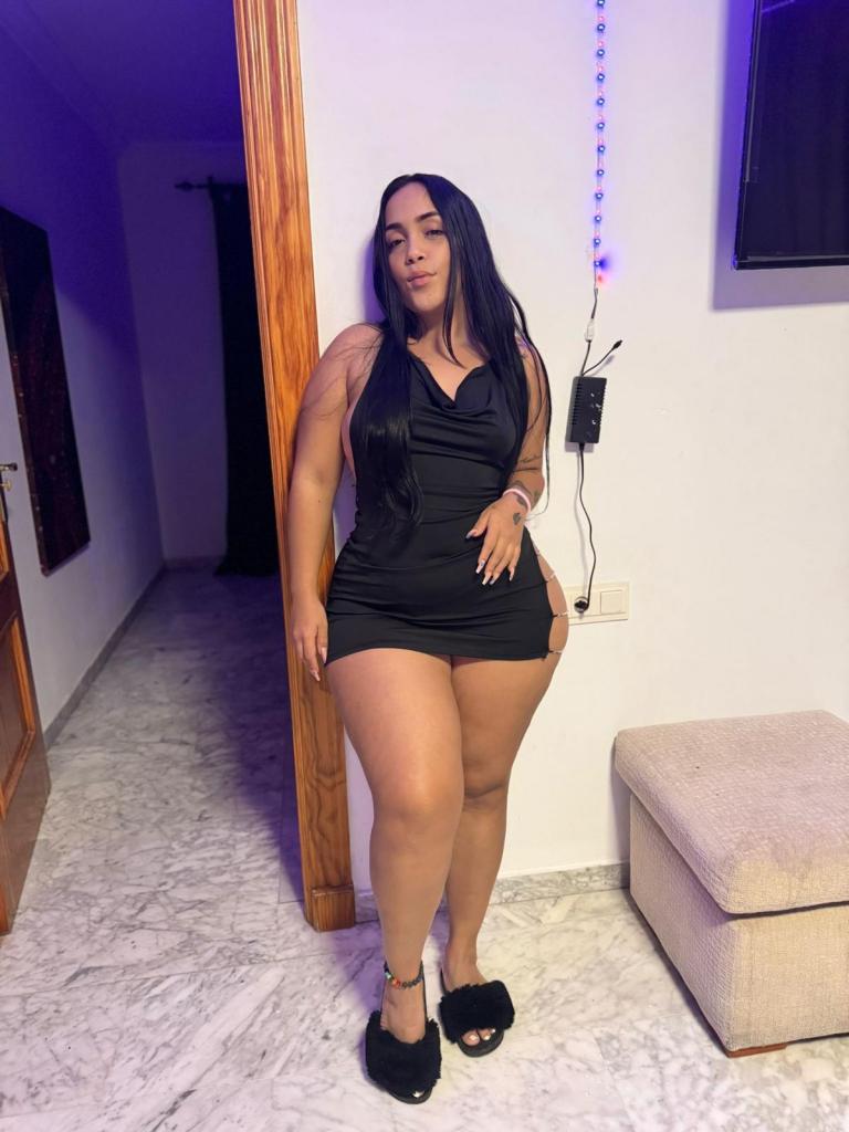 Chica busca chico en Sevilla: Chica busca chico