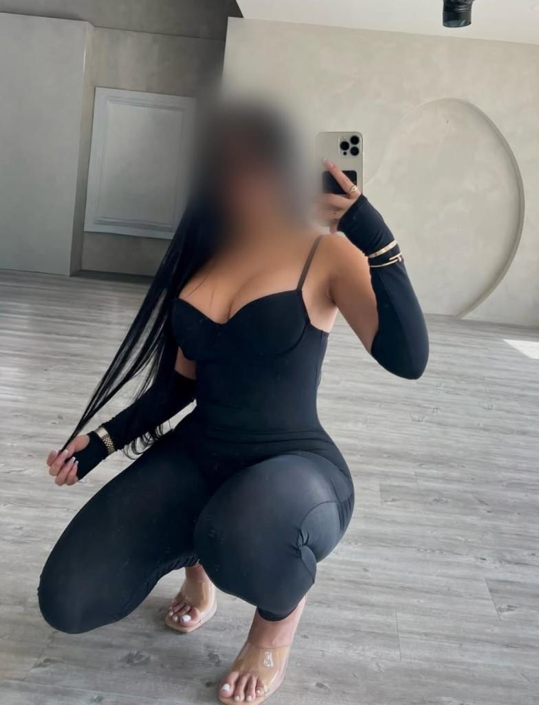 Chica busca chico en Tenerife: 