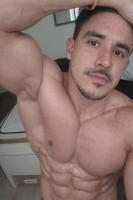 643018498: Chica busca chico en Málaga