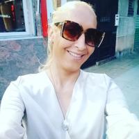 674380515: Chica busca chico en Valencia